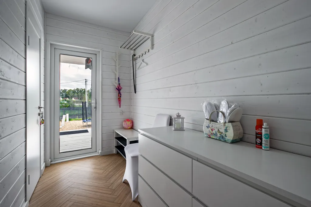 3 больших спальни и с/у с ванной, огромная кухня гостиная white house