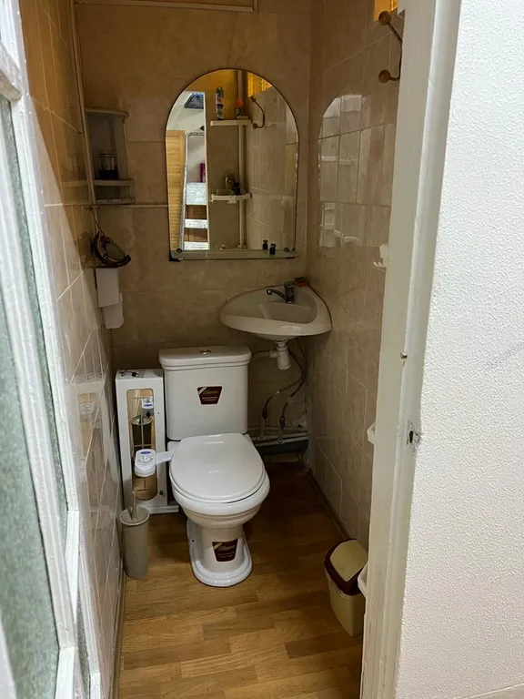 Коттедж со спуском в море