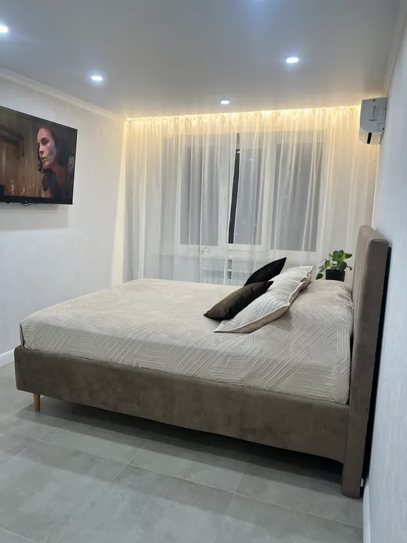 Уютная квартира возле центрального пляжа реки Волга