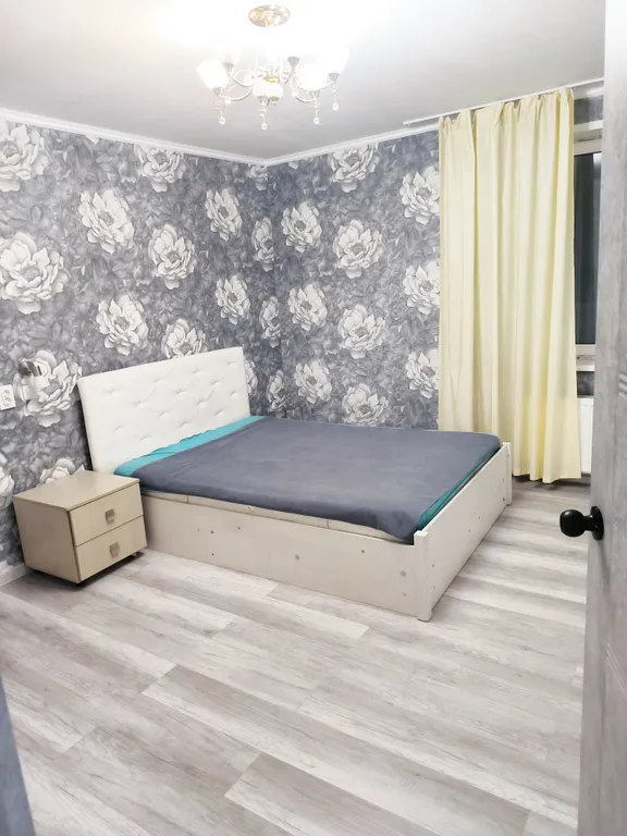 Просторная 4 -комнатная квартира возле московского проспекта