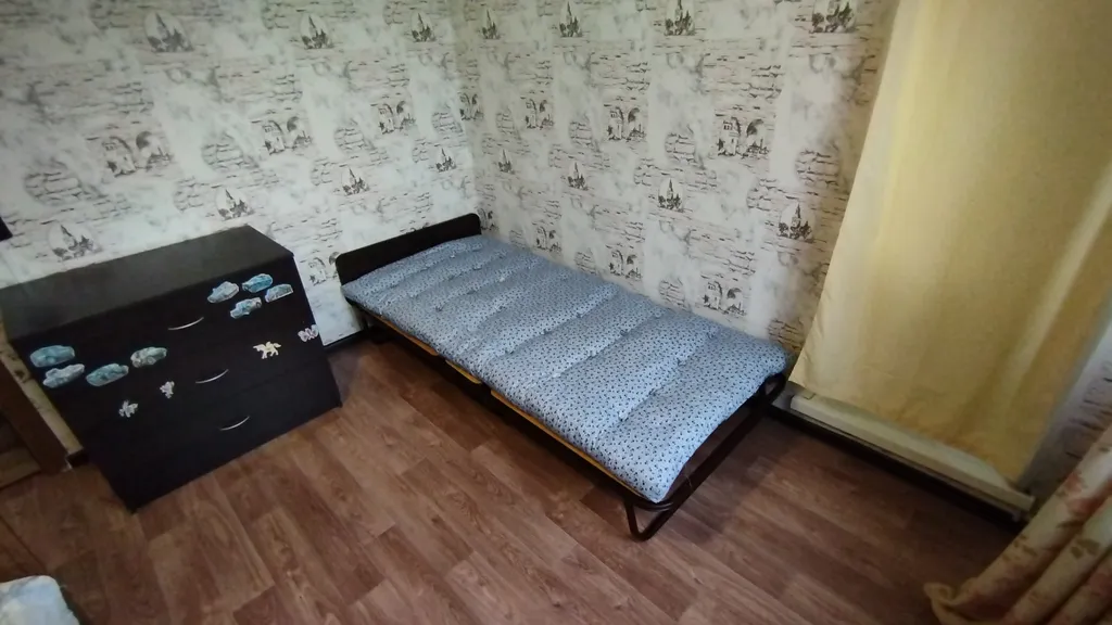 Четырехкомнатная квартира в тихом районе