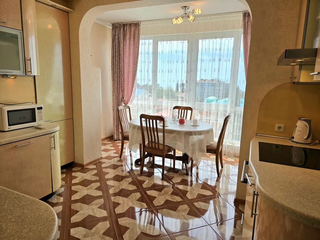 Квартира Просторная квартира с видом на море — Адлер