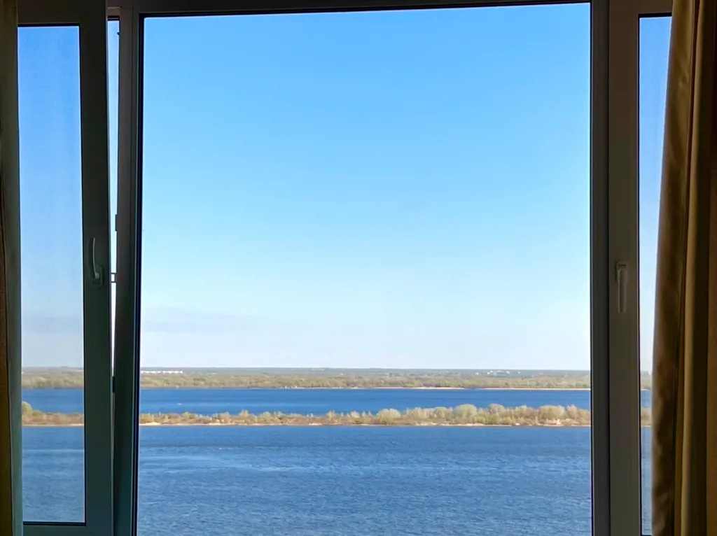 Новая квартира с индивидуальным дизайном и удивительным видом на Волгу