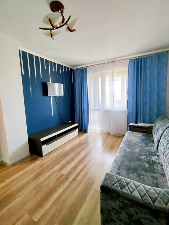 Замечательная квартира в районе 7 горбольницы с видом на горы