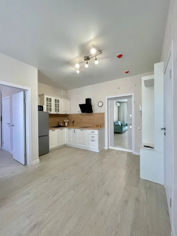 346 Евро трехкомнатная в Кипарисе