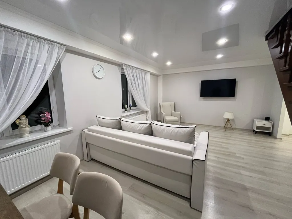 Двухуровневый люкс возле парка