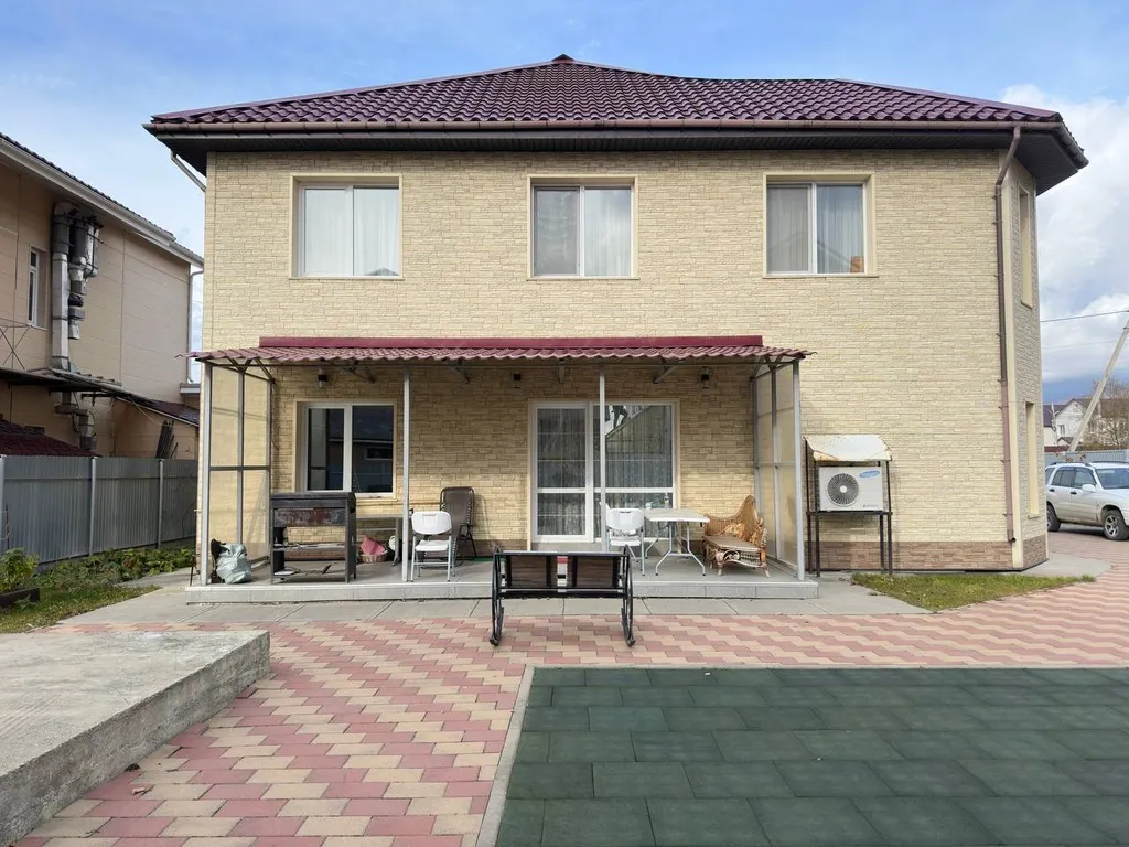 Двухэтажный коттедж в Южно-Сахалинске, это уютный дом вдали от дома