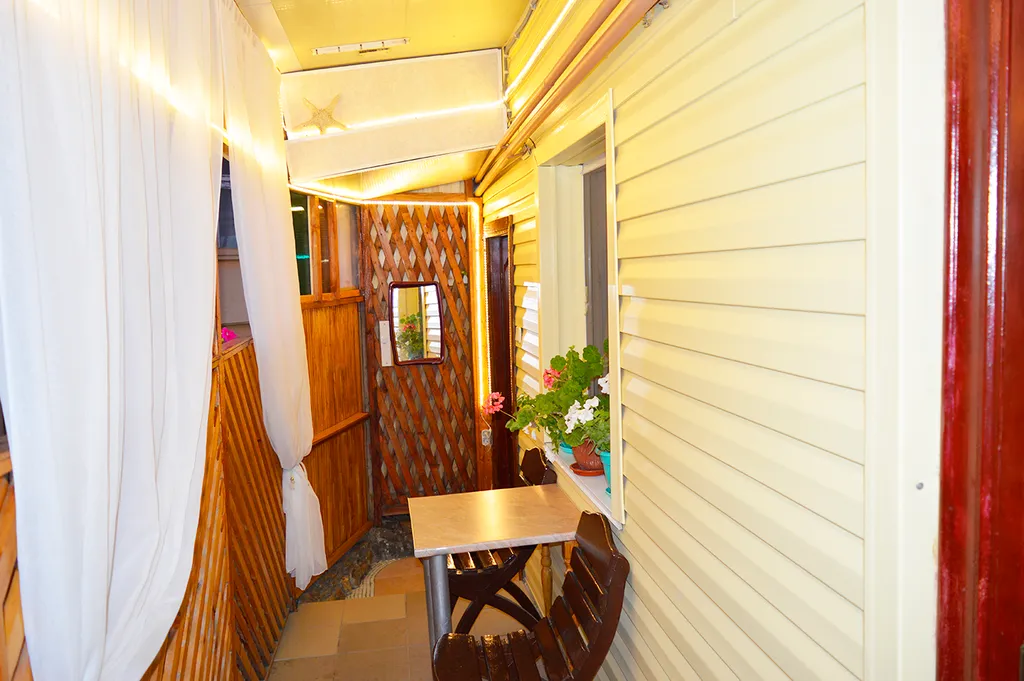 Милый, маленький домик на двоих