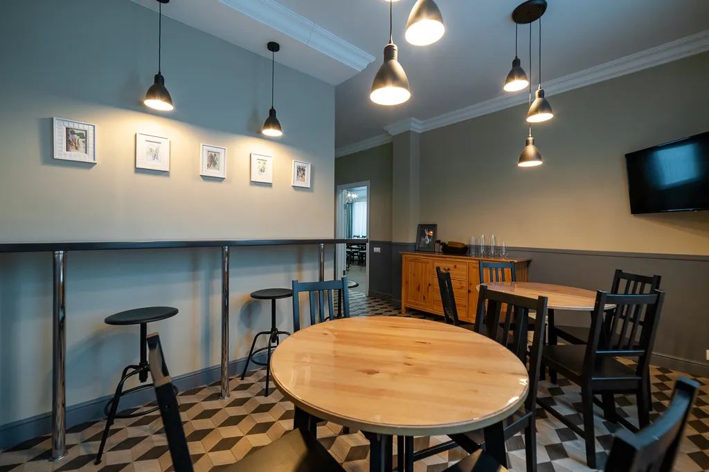 Коттедж 8-комнатный Дом — Голиково