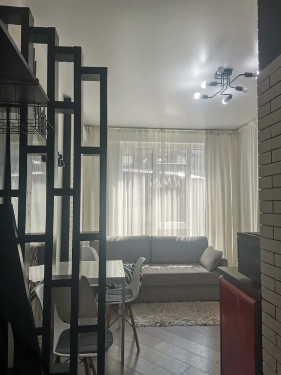 Уютная студия у подъёмника, парковка, бесконтактное заселение, wi-fi