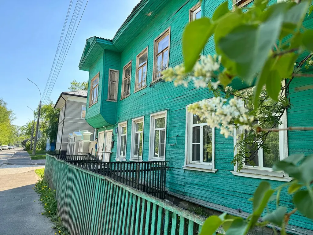 Квартира Зелёный дом на Набережной вблизи Кремля — аренда посуточно в Вологда