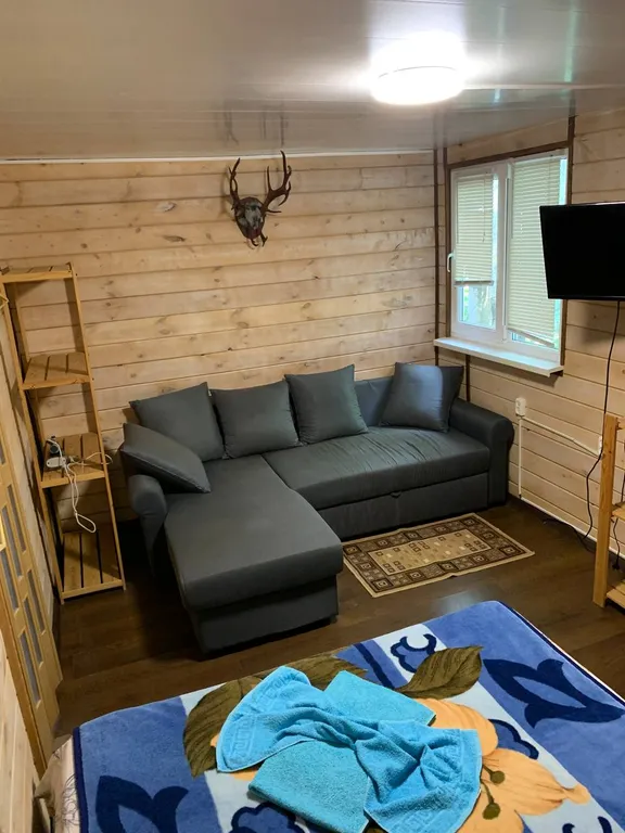 Отдельный домик на 2-4 человек в лесной зоне