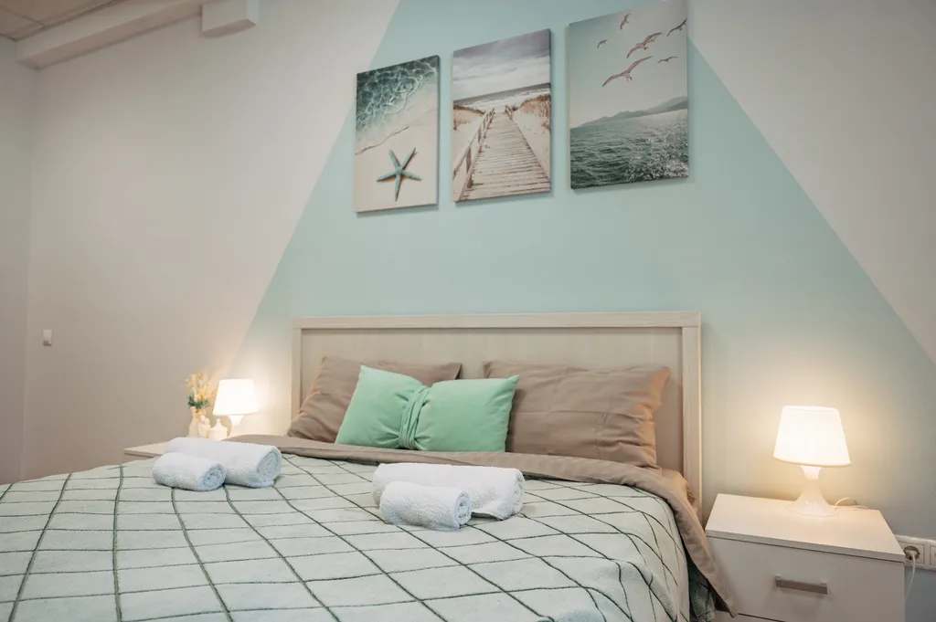 Уютная студия с личной бесплатной парковкой, рядом с гребным каналом