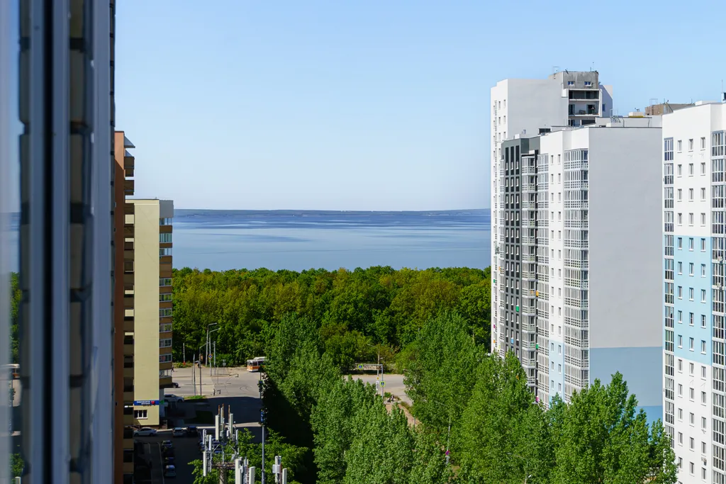 Двухкомнатная квартира с видом на Волгу