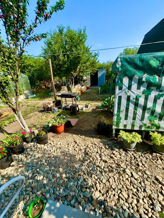 Коттедж Гостевой дом со своим двориком — Широчанка