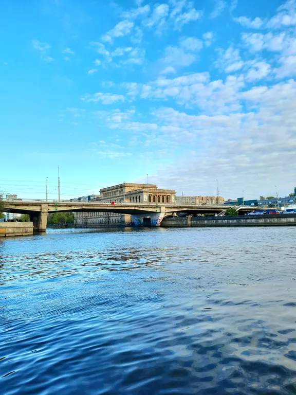 Квартира в новом доме - центр Ленинградского района