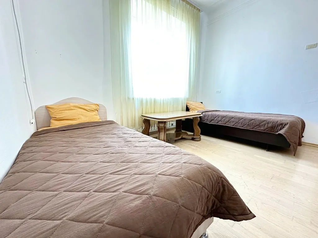 3-комнатная квартира в центре с кондиционером