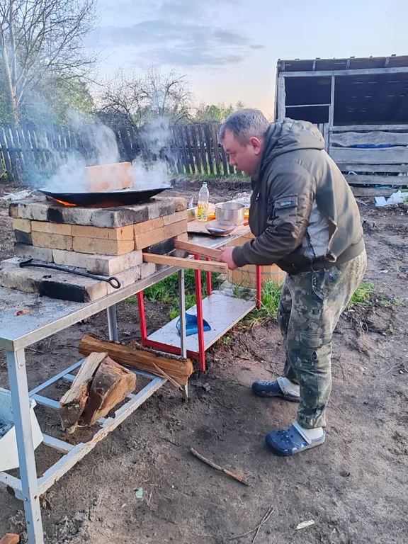 Дом у слияния рек, рядом с историей