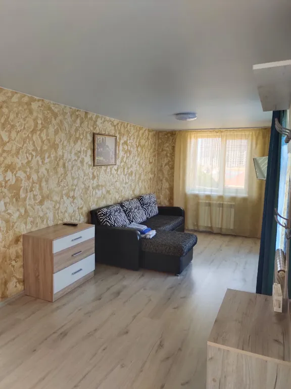 Квартира Комната — аренда посуточно в Заозёрное