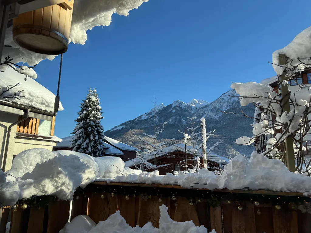 ZEN Lodge & Retreat - Сафари-вилла с видом на Аибгу и родниковой водой