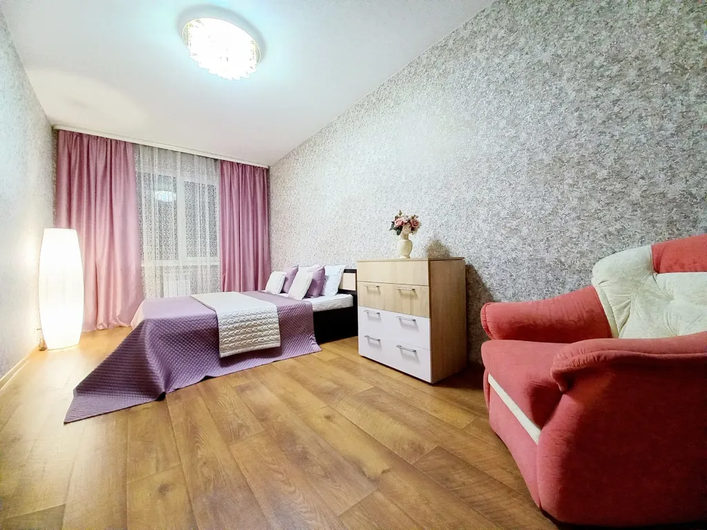 Просторная двушка в центре города