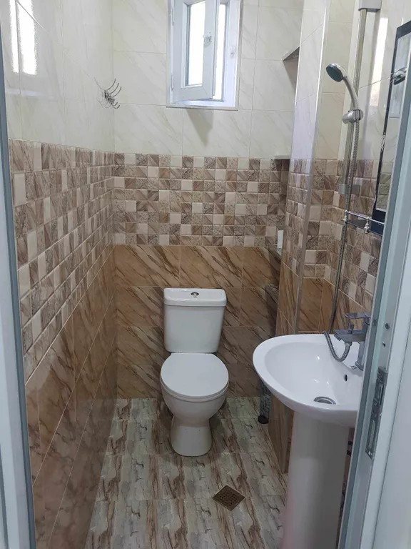 Коттедж 2-комнатный Дом — Батуми