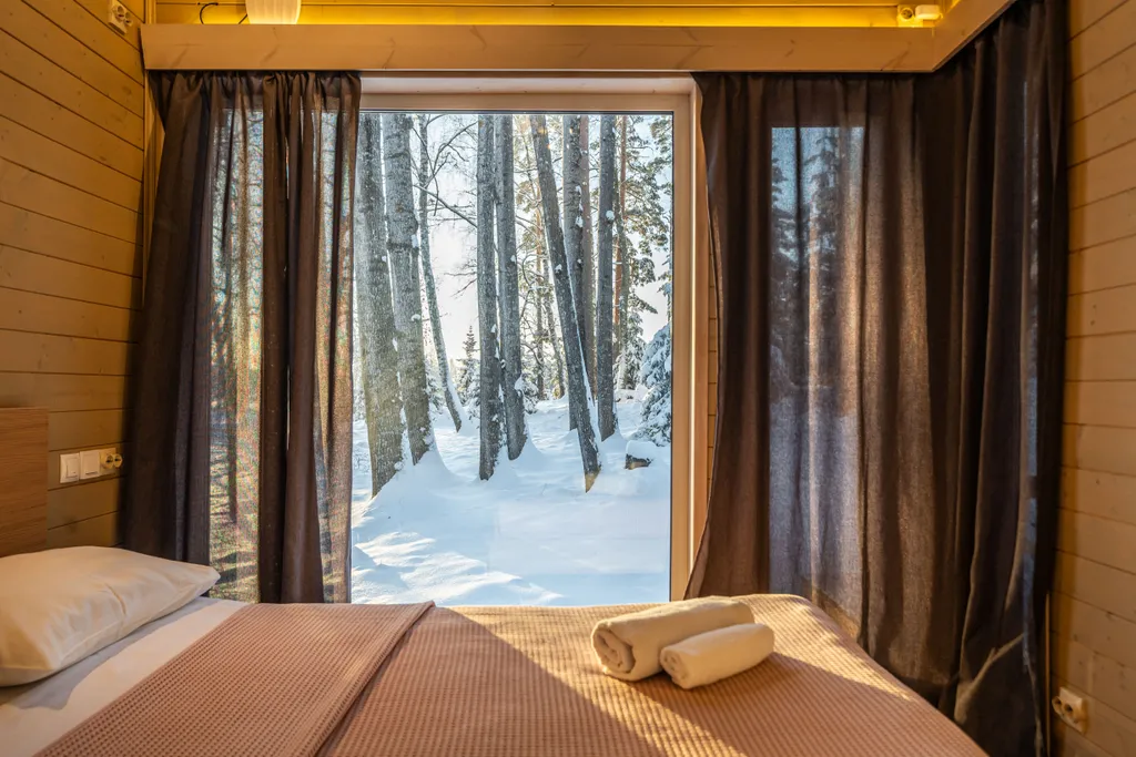 Домик с видом на лес