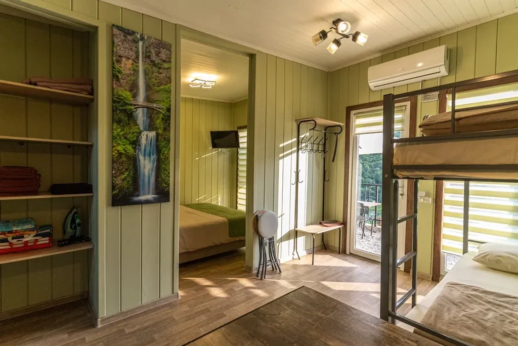 Апартаменты семейные №8 с видом на горы