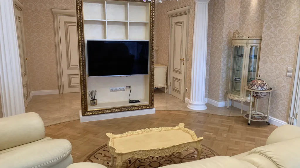 Квартира Квартира Барокко с видом на Неву — Санкт-Петербург