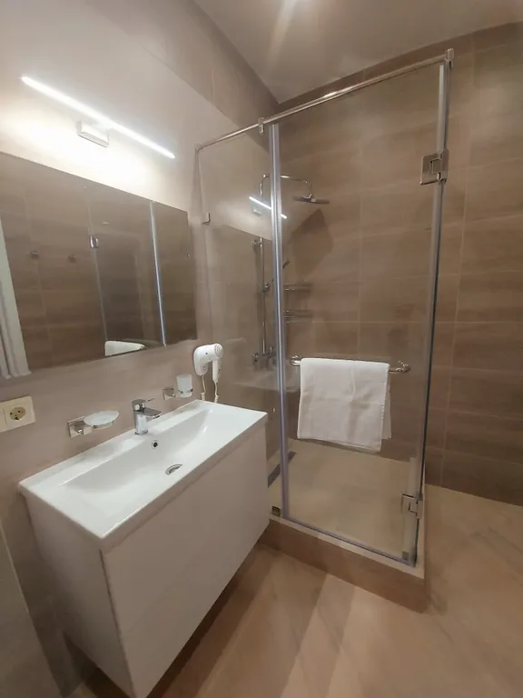 Квартира Апартаменты Изумрудный город — Геленджик