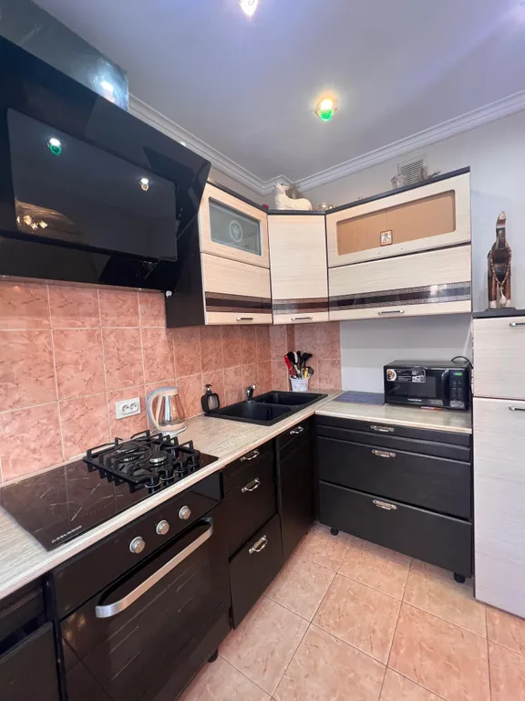 Квартира Уютная квартира в центре города с живописным видом, на море и горы — Гагра