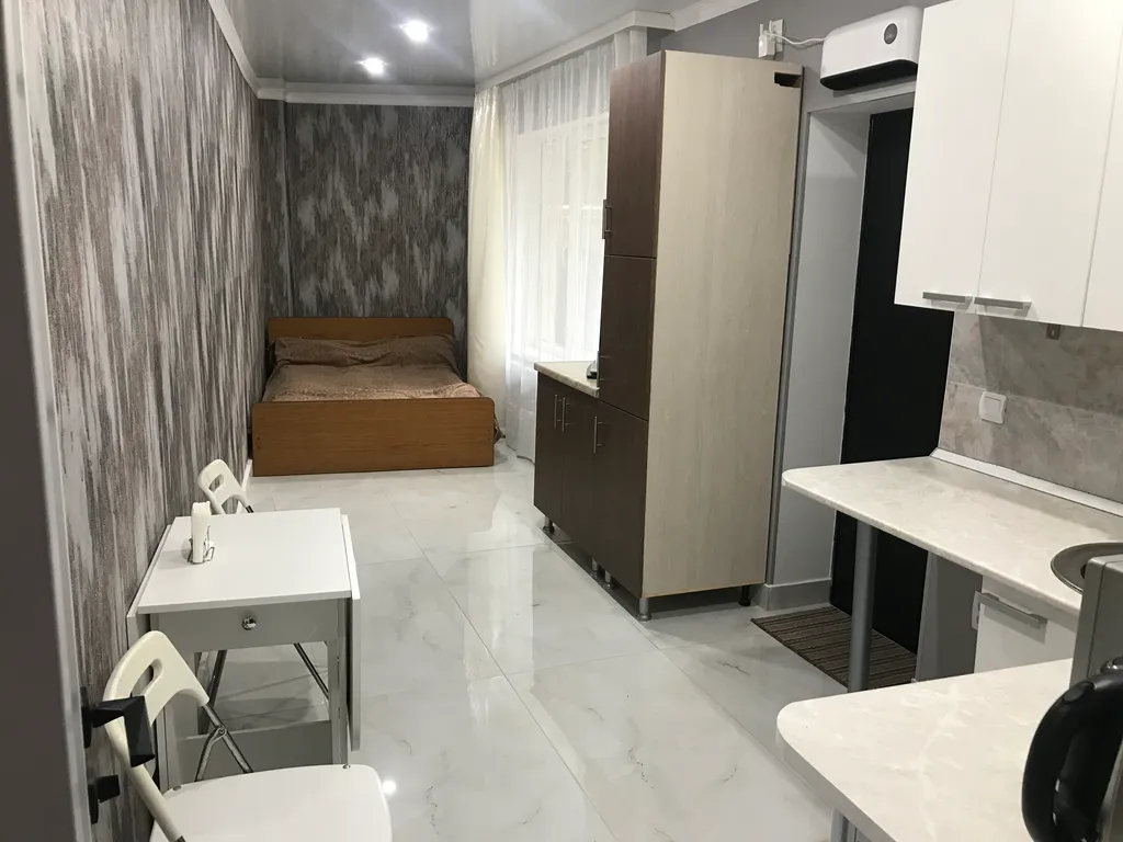 Студия в районе парка с парковкой