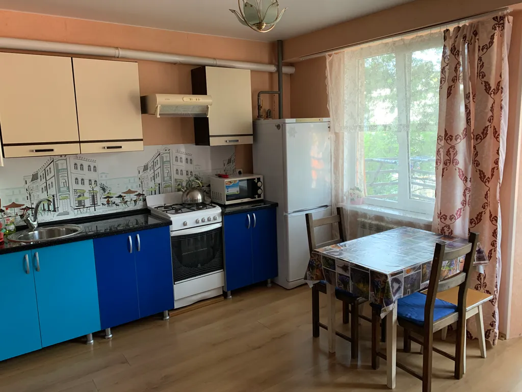 Студия в доме у моря