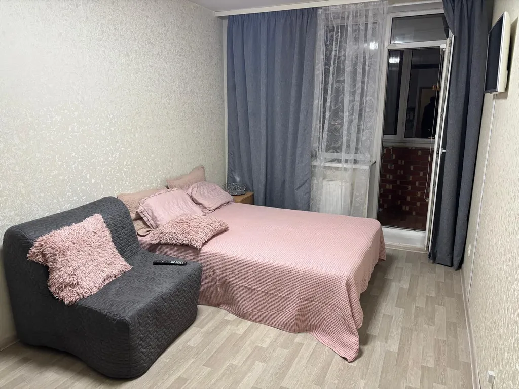 Квартира Квартира Студия в Авангарде — Санкт-Петербург