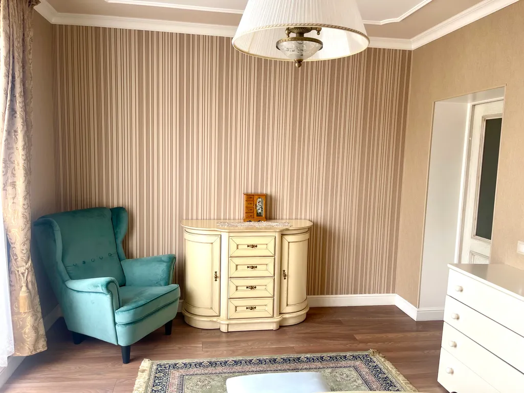 Просторная 3-к квартира в центре Калининграде