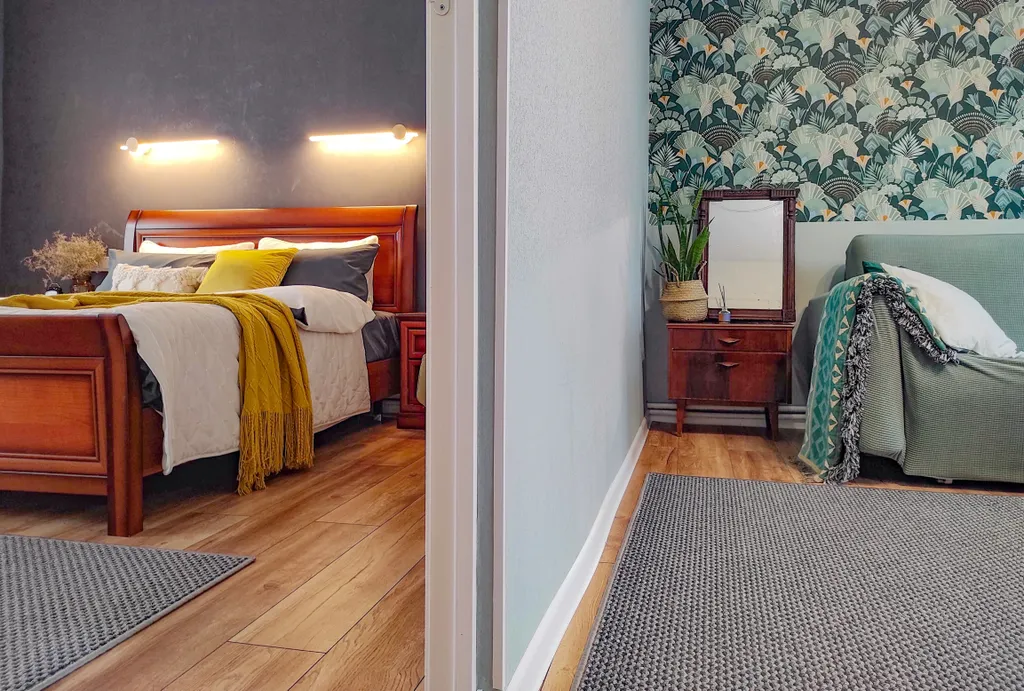 Уютный дом с беседкой у реки в тихом месте