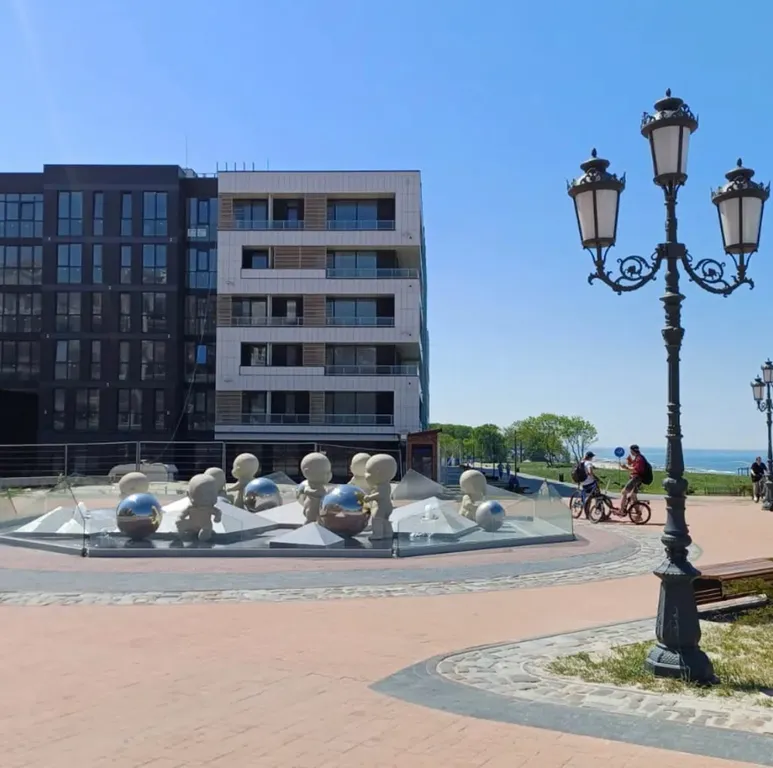 С видом на море