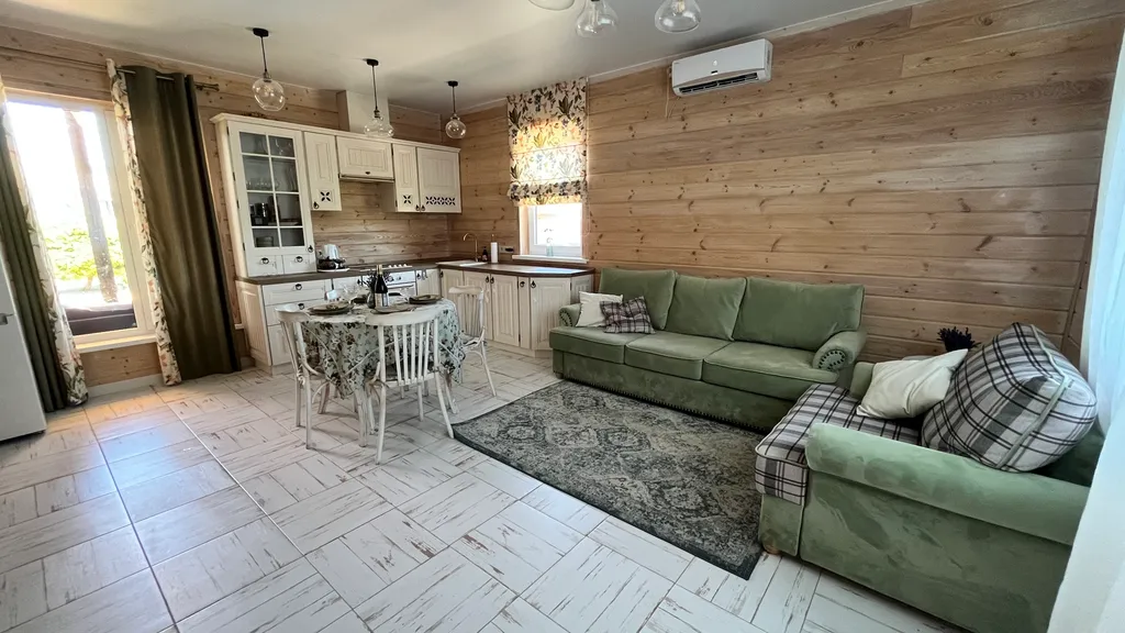 Уютная дача с видом на горы