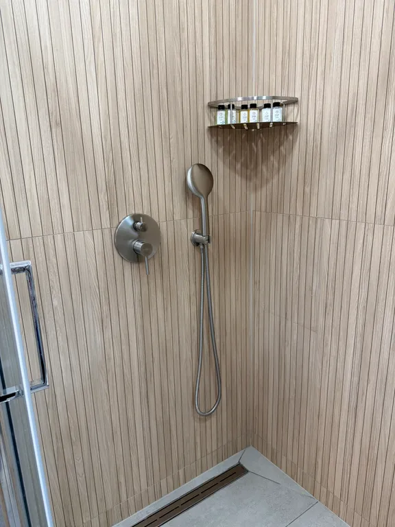 Квартира Дизайнерская квартира с Алисой в ЖК Фрукты — Сириус