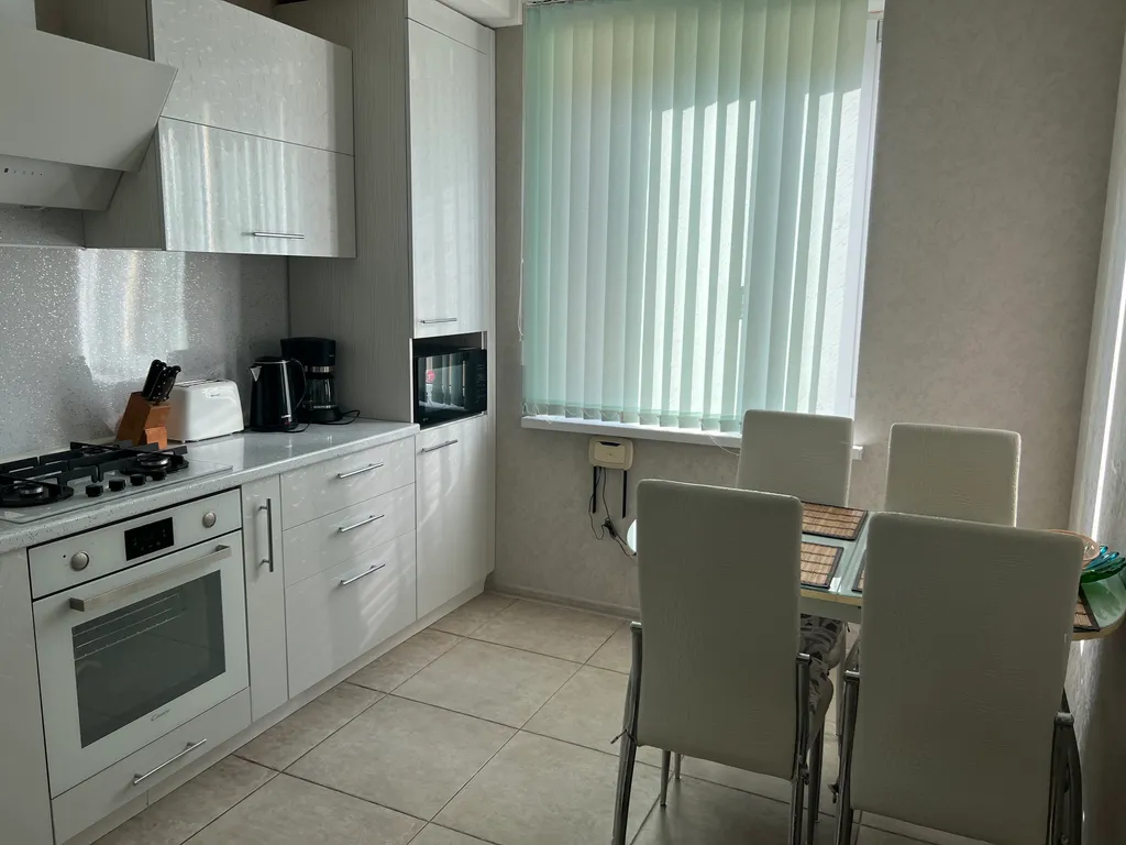 Уютный семейный апартамент с балконом