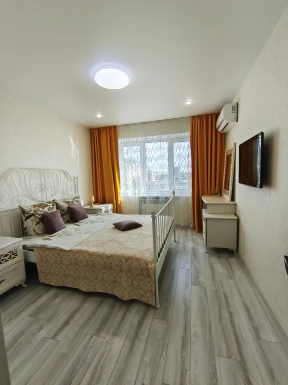 Квартира Апартаменты в центре с видом на Иртыш — аренда посуточно в Омск