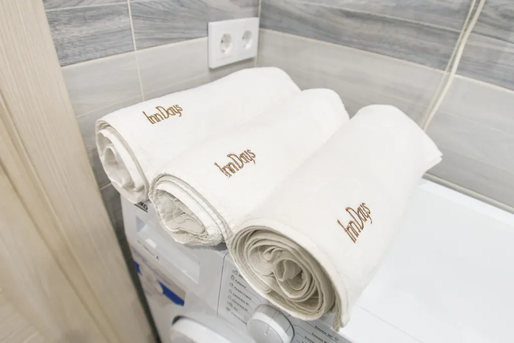 Однушка с двуспальной кроватью и диваном