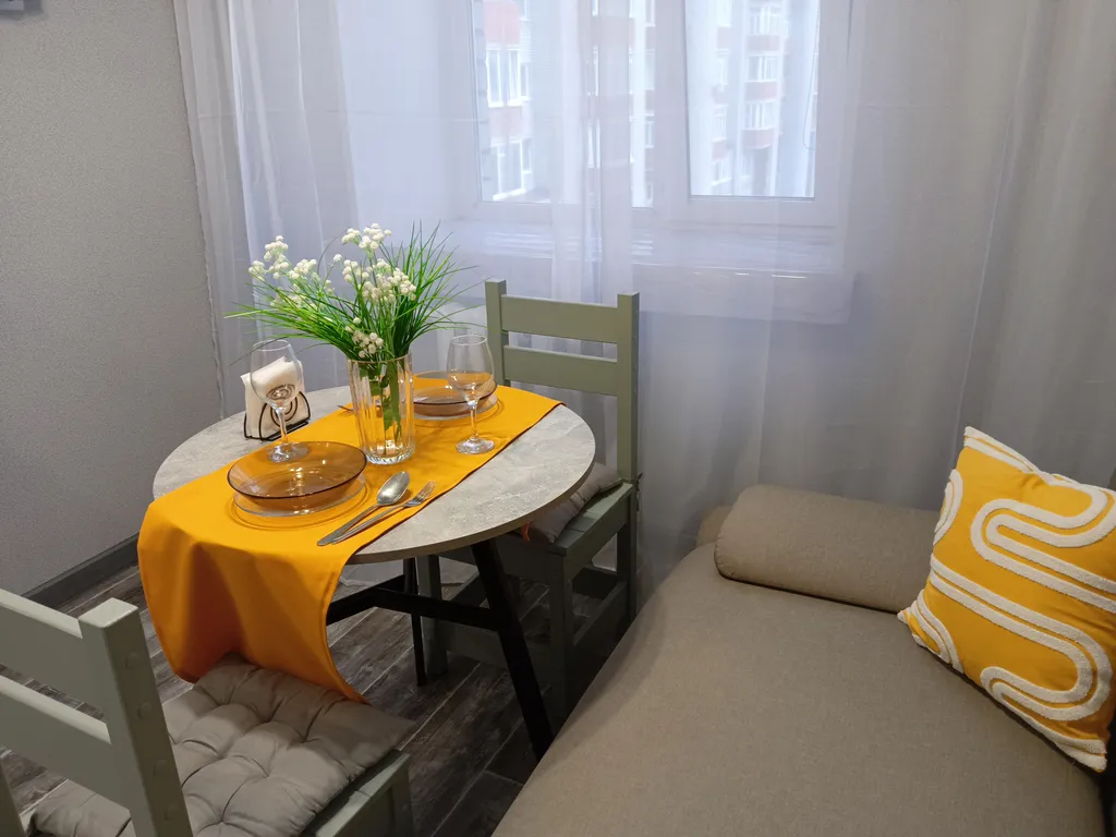 Современная квартира в самом благоустроенном районе — аренда посуточно в Сургут