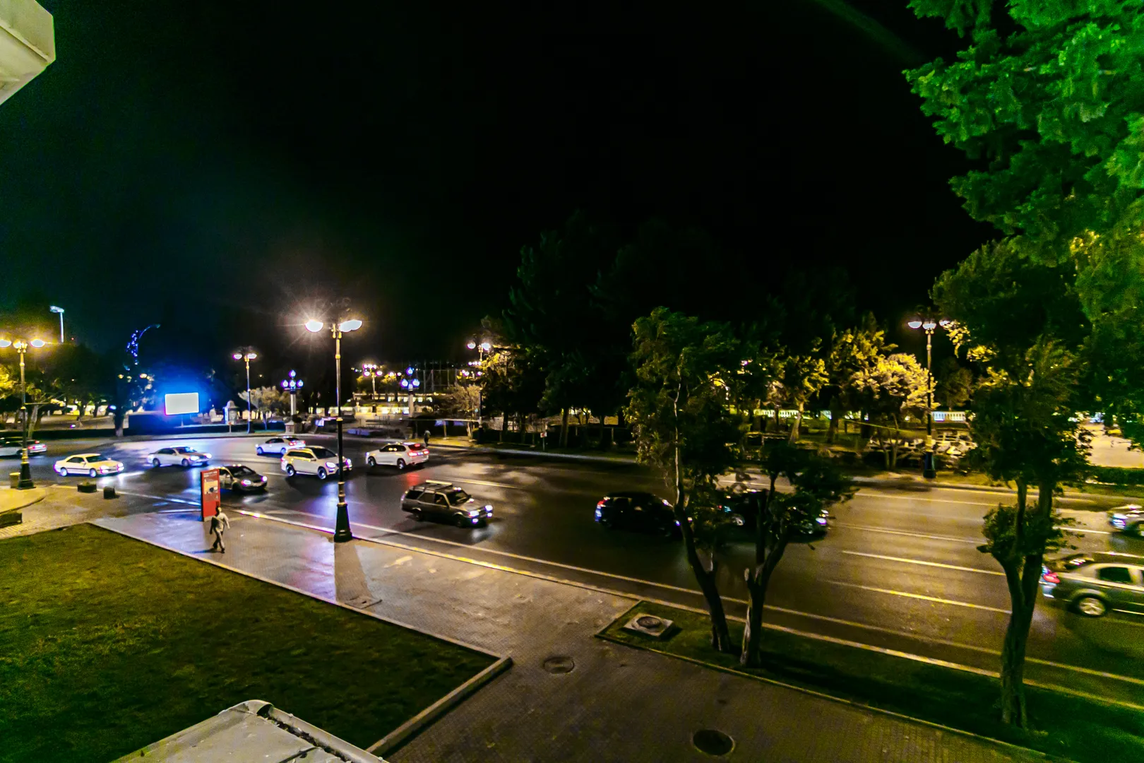 Фото
