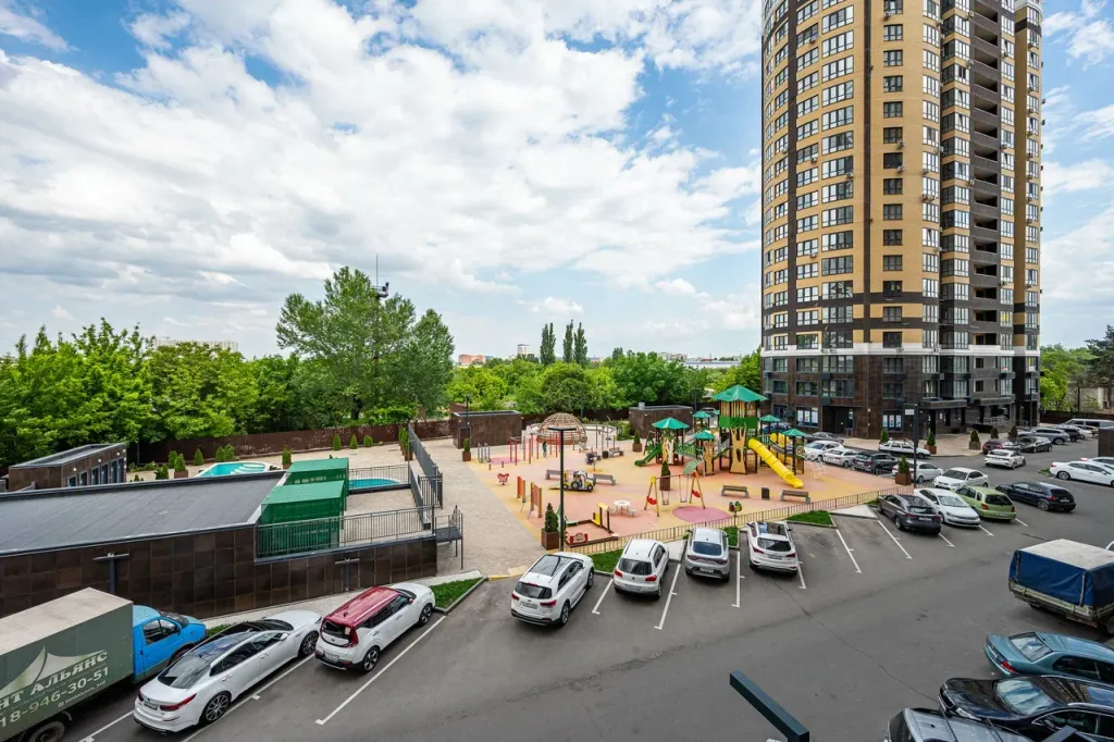 Квартира Квартира в доме с бассейном и мангальной зоной — Краснодар