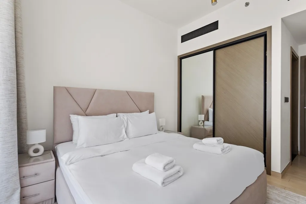 Стильные семейные апартаменты в современном доме