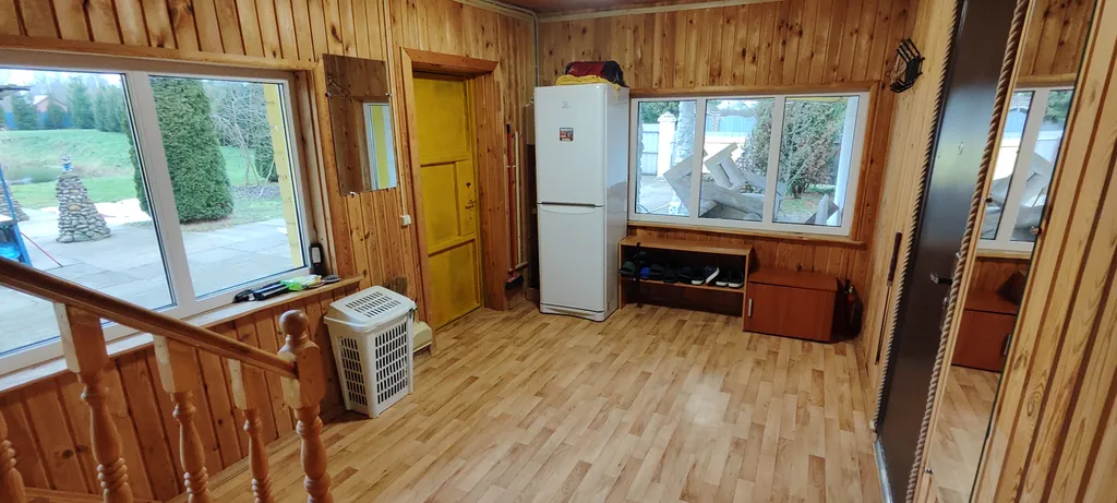 Уединенная дача с прудом и баней у Псковского озера