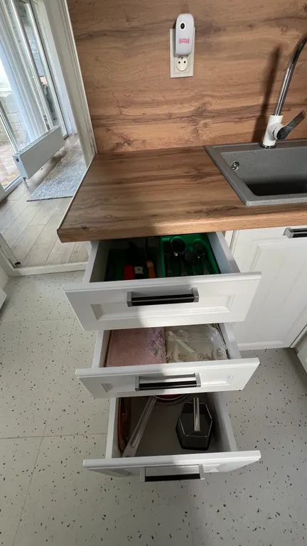 Дом прованс в саду