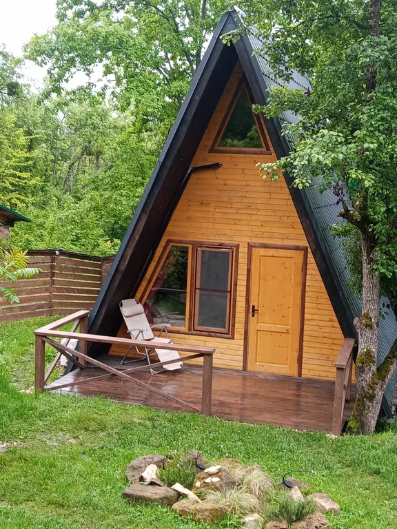 Коттедж Домик с Баней у горы — аренда посуточно в Каменномостский