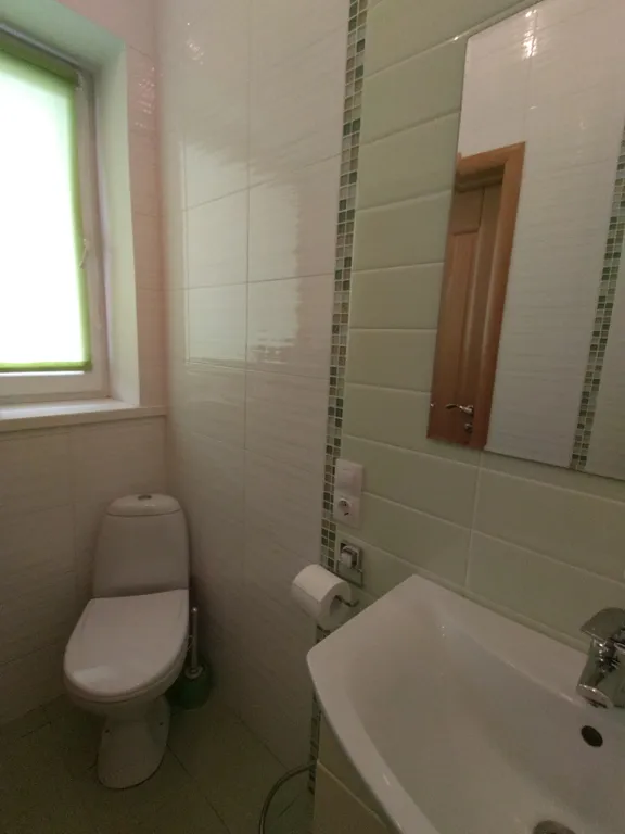 Таунхаус у озера в сосновом лесу